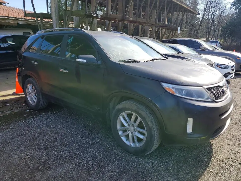 2014 KIA SORENTO LX  
