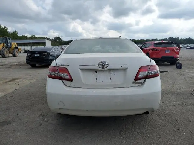 2011 TOYOTA CAMRY BASE  