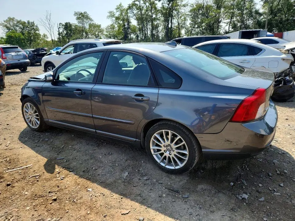 2010 VOLVO S40 2.4I  