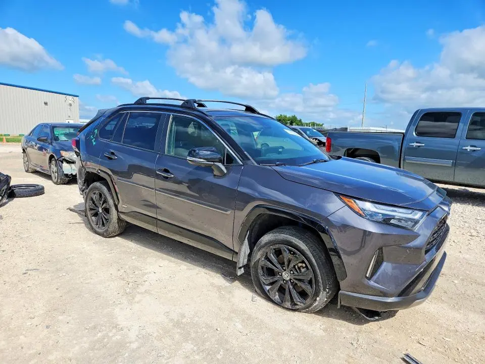 2023 TOYOTA RAV4 XSE  