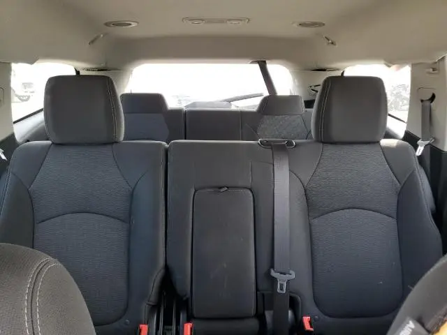 2017 CHEVROLET TRAVERSE LT  