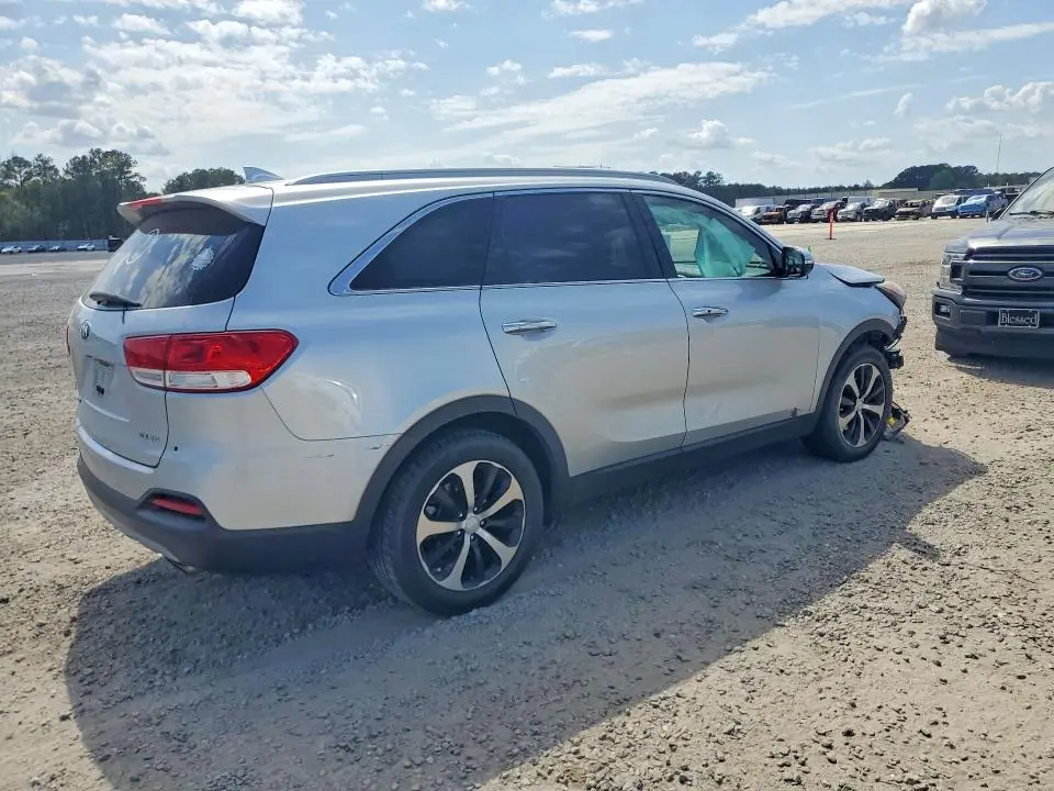 2017 KIA SORENTO EX V6  