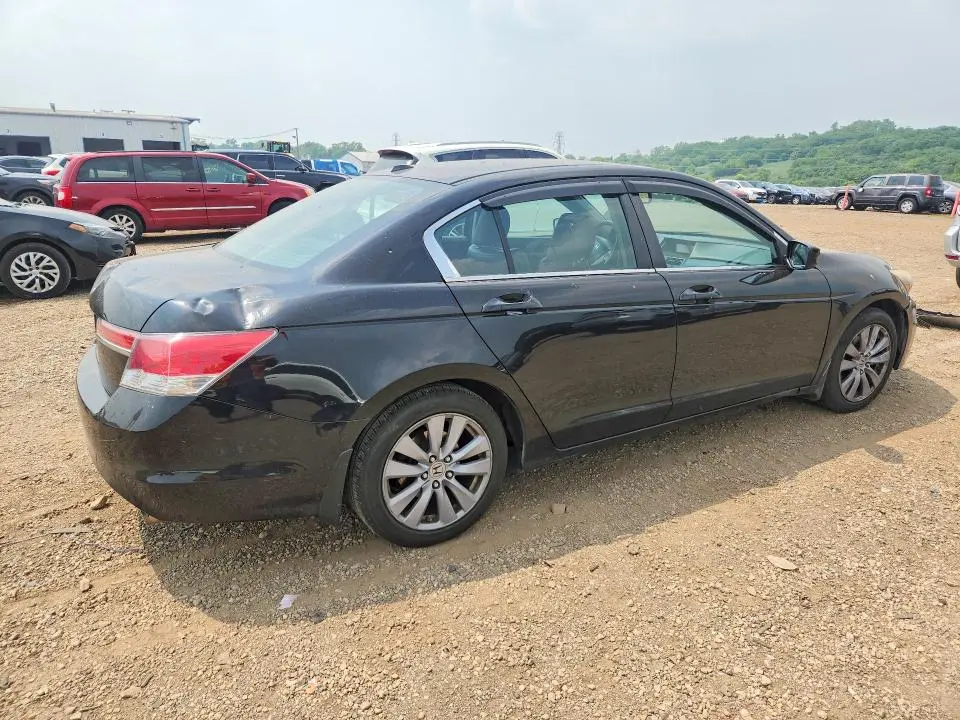 2011 HONDA ACCORD EXL  