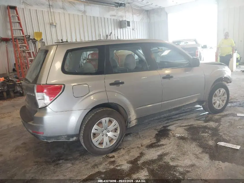 2010 SUBARU FORESTER 2.5X