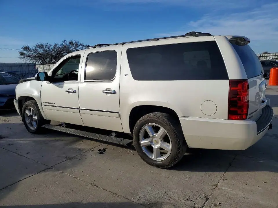 2013 CHEVROLET SUBURBAN K1500 LTZ  