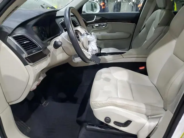 2019 VOLVO XC90 T6 MOMENTUM