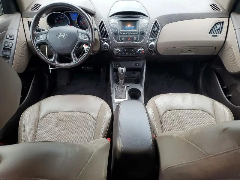 2014 HYUNDAI TUCSON SE  