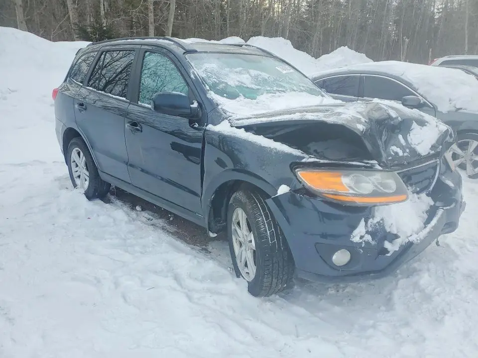 2011 HYUNDAI SANTA FE GLS  