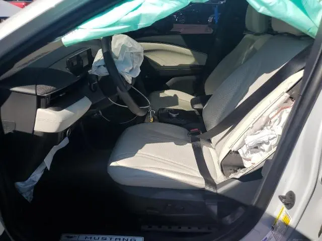 2023 FORD MUSTANG MACH-E PREMIUM  