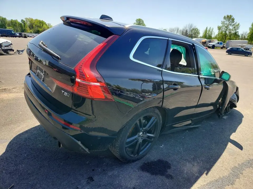 2018 VOLVO XC60 T5  