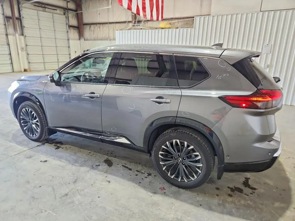 2024 NISSAN ROGUE PLATINUM  