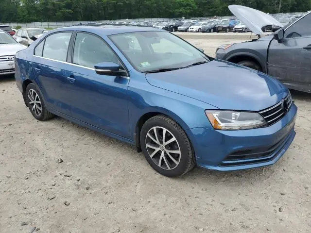 2017 VOLKSWAGEN JETTA SE  