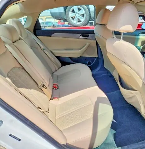 2019 HYUNDAI SONATA SE  
