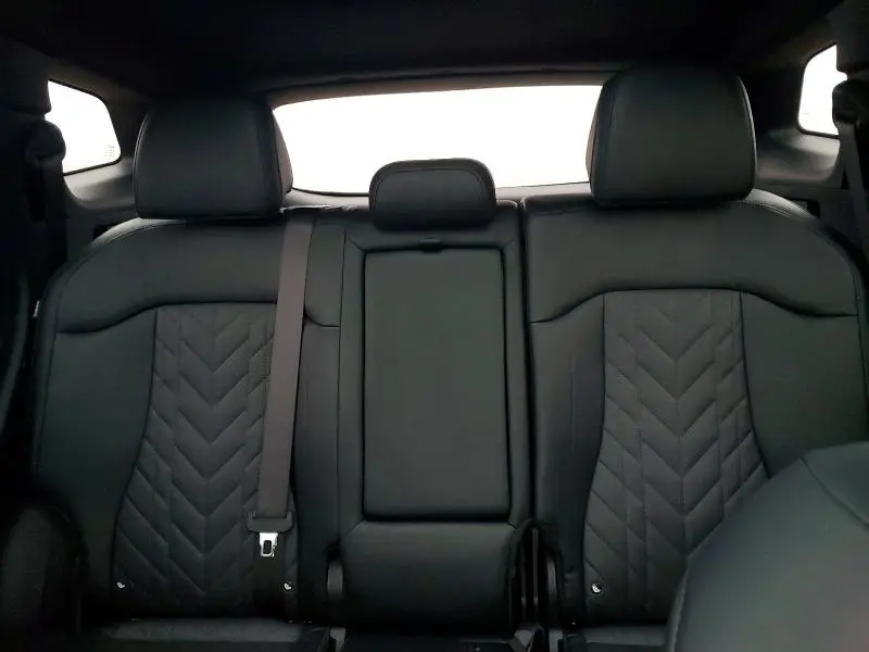 2025 KIA SPORTAGE X LINE  