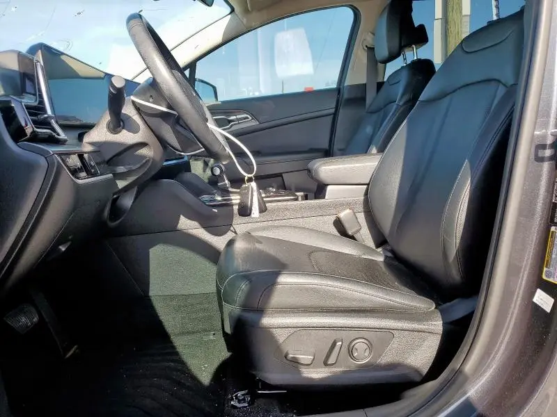 2023 KIA SPORTAGE EX  