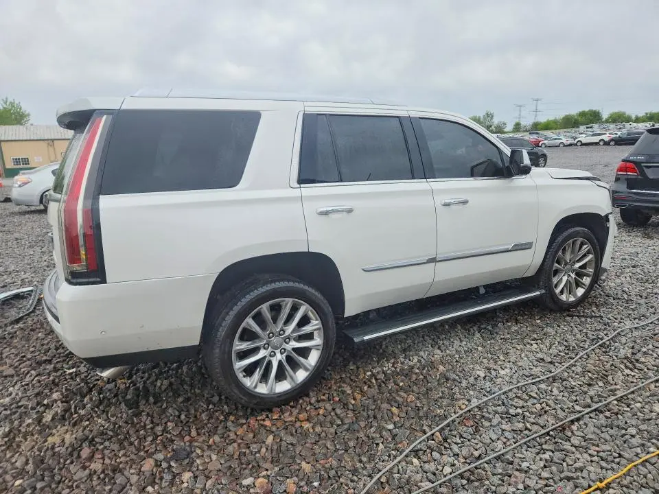 2017 CADILLAC ESCALADE PREMIUM LUXURY  