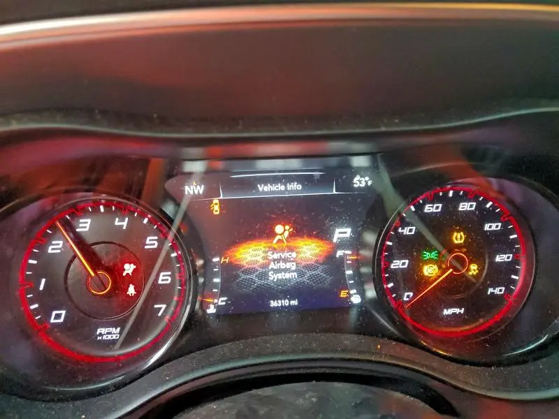 2021 DODGE CHARGER SXT  