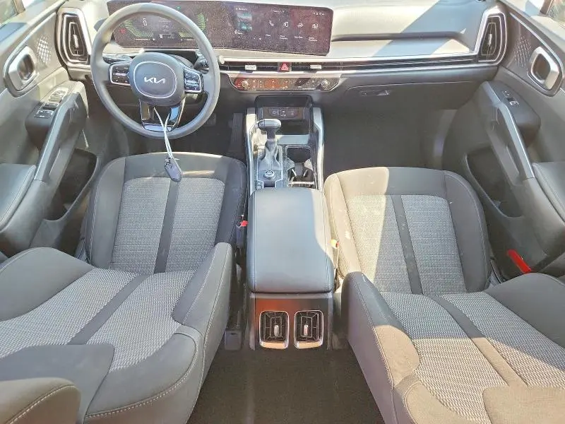 2024 KIA SORENTO LX  