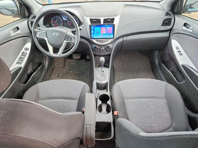 2013 HYUNDAI ACCENT GS  