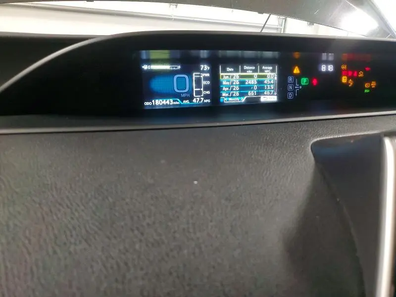 2020 TOYOTA PRIUS LE  