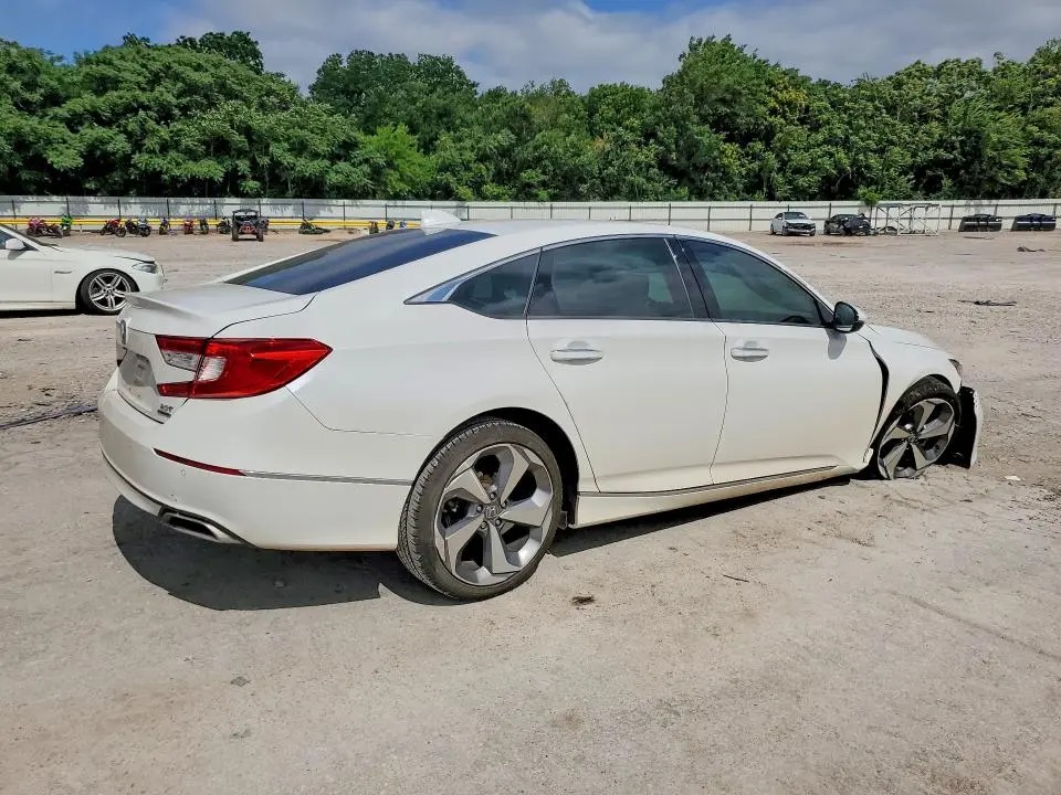 2020 HONDA ACCORD   