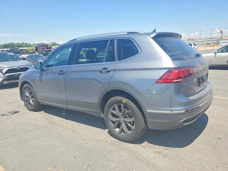 2024 VOLKSWAGEN TIGUAN SE  