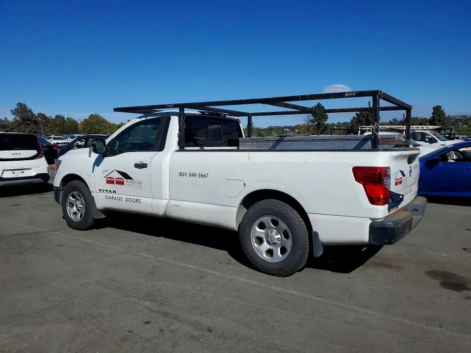 2017 NISSAN TITAN S  