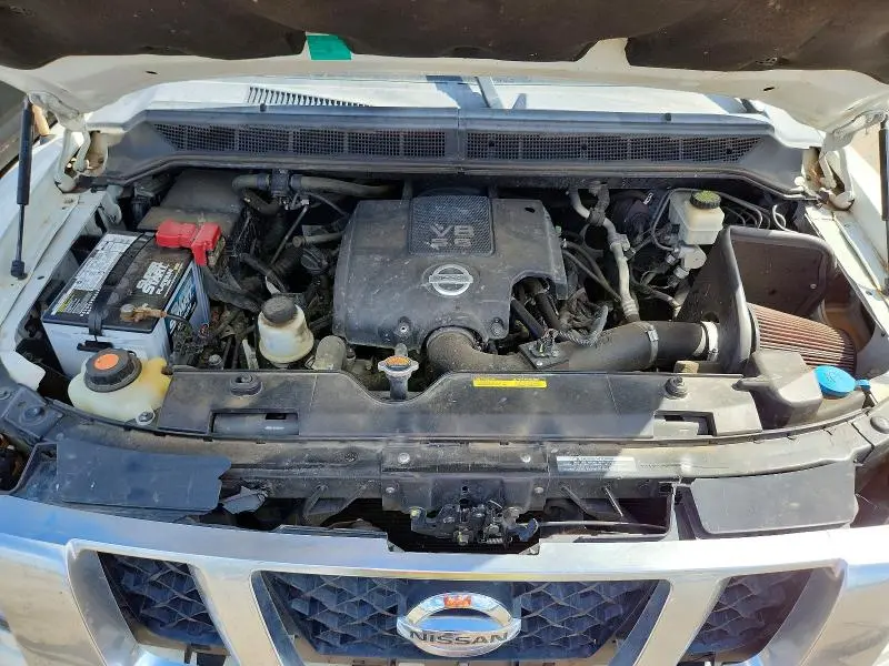 2015 NISSAN TITAN S  