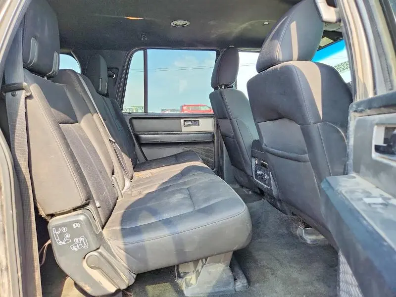 2016 FORD EXPEDITION EL XLT  