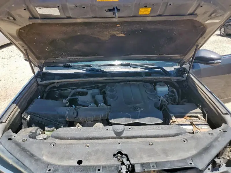 2015 TOYOTA 4RUNNER SR5  