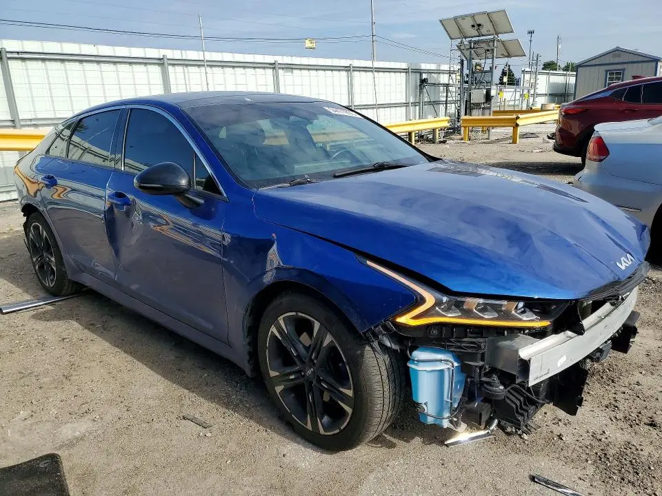 2022 KIA K5 GT LINE  