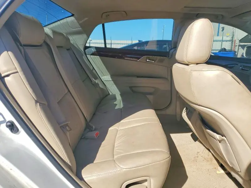 2010 TOYOTA AVALON XLS  
