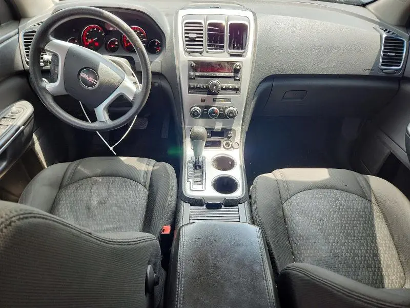 2011 GMC ACADIA SLE  