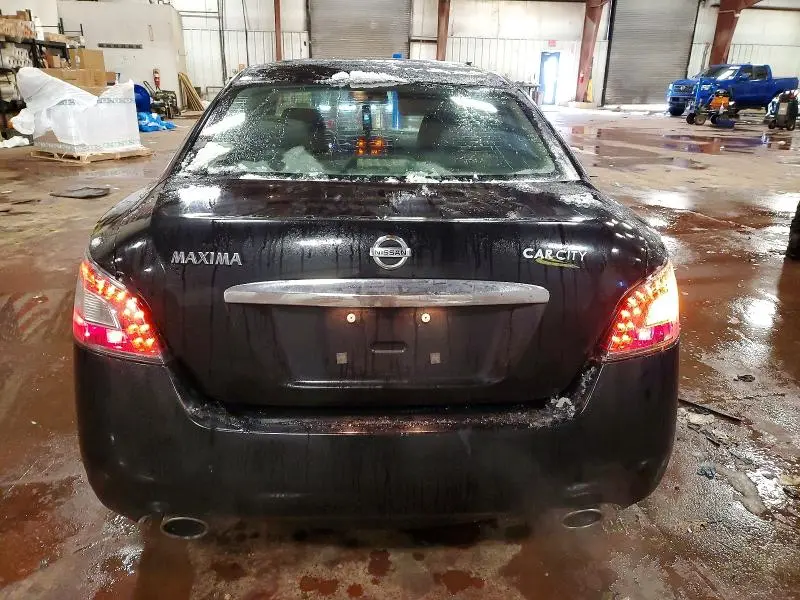 2014 NISSAN MAXIMA S  