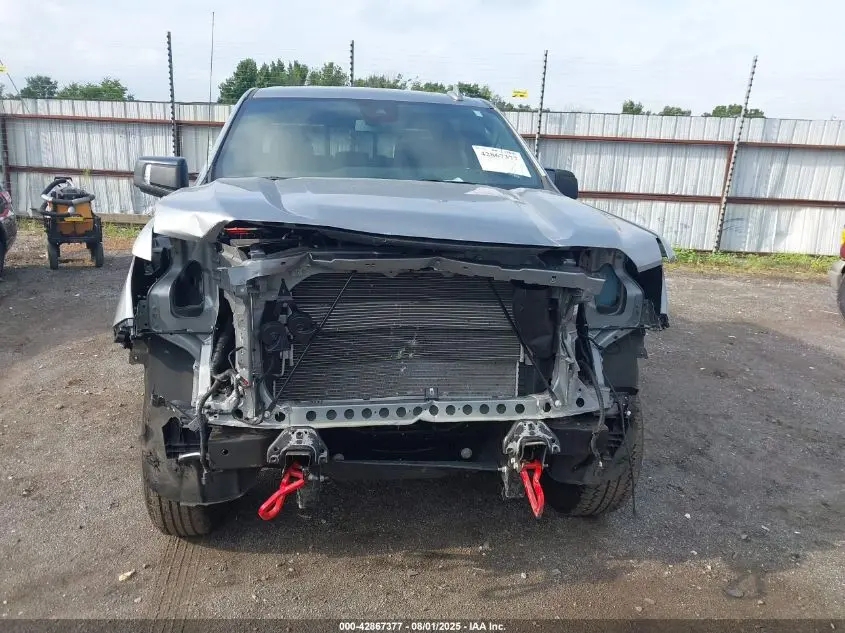 2025 GMC SIERRA 1500 4WD  SHORT BOX AT4