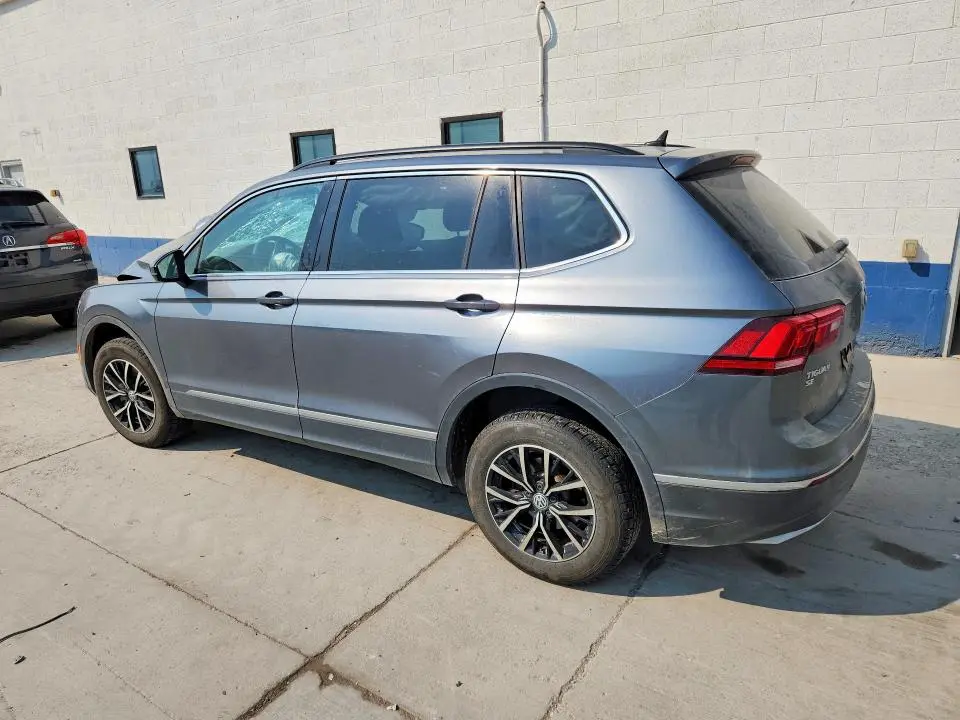 2021 VOLKSWAGEN TIGUAN SE  