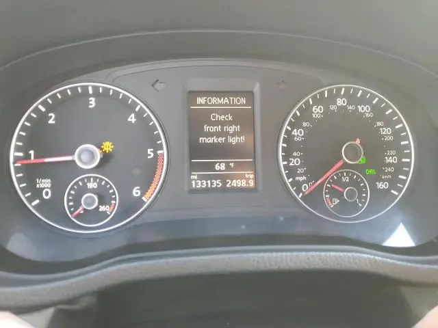 2013 VOLKSWAGEN PASSAT SE  