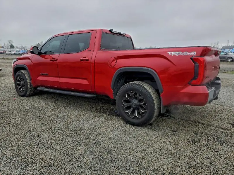 2022 TOYOTA TUNDRA CREWMAX SR5  
