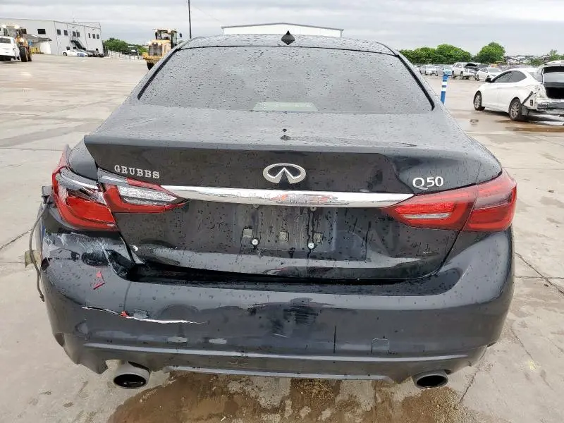 2018 INFINITI Q50 PURE