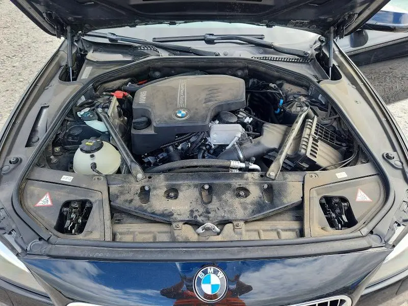 2015 BMW 528 XI  
