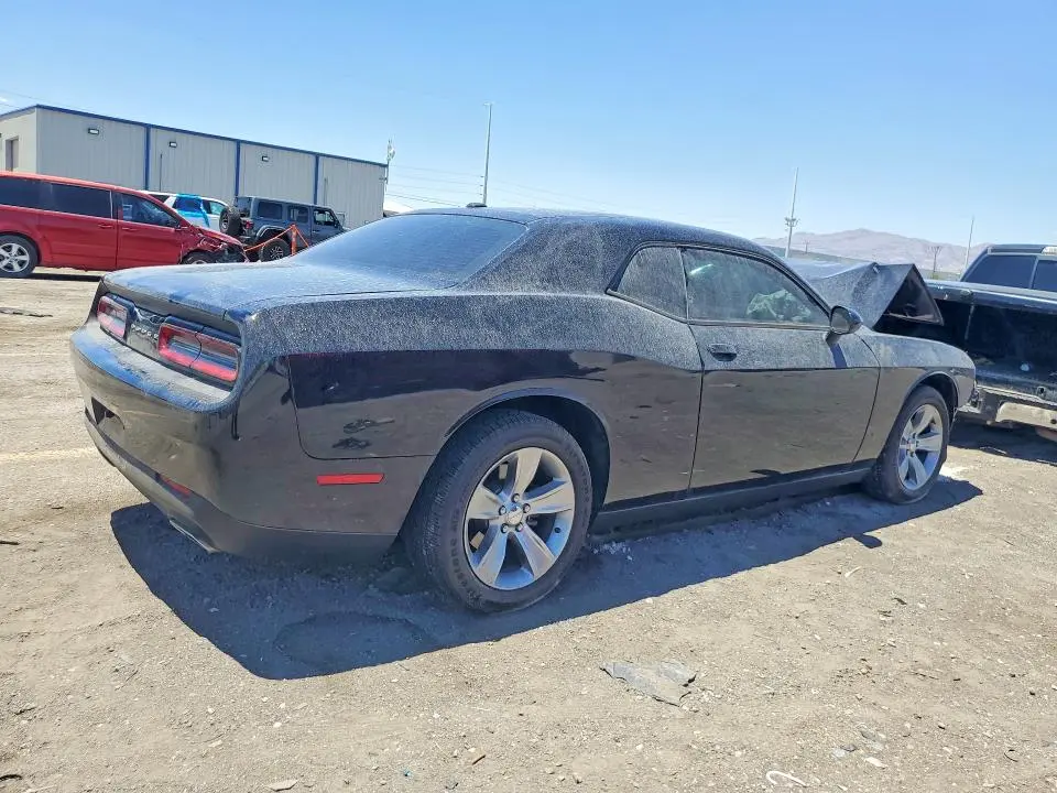 2016 DODGE CHALLENGER SXT  
