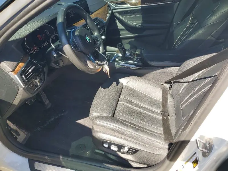 2020 BMW 530 XI  