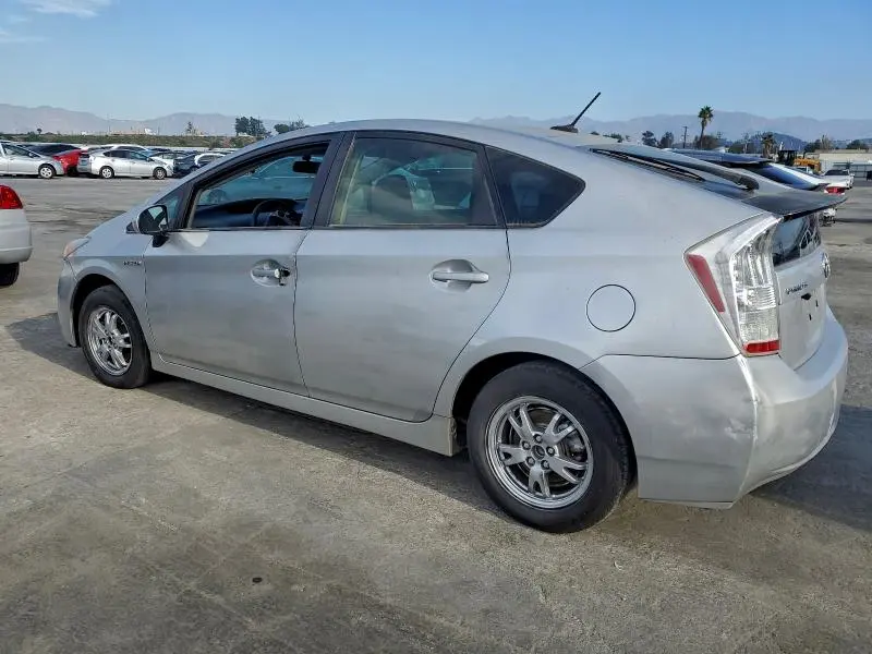 2010 TOYOTA PRIUS