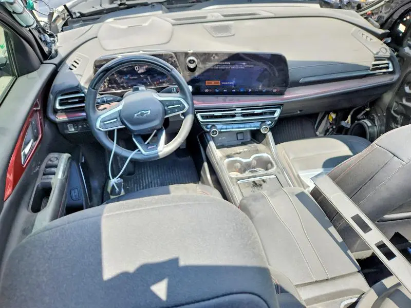 2025 CHEVROLET TRAVERSE Z71  