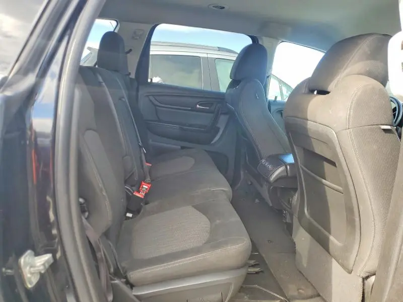 2014 CHEVROLET TRAVERSE LT  