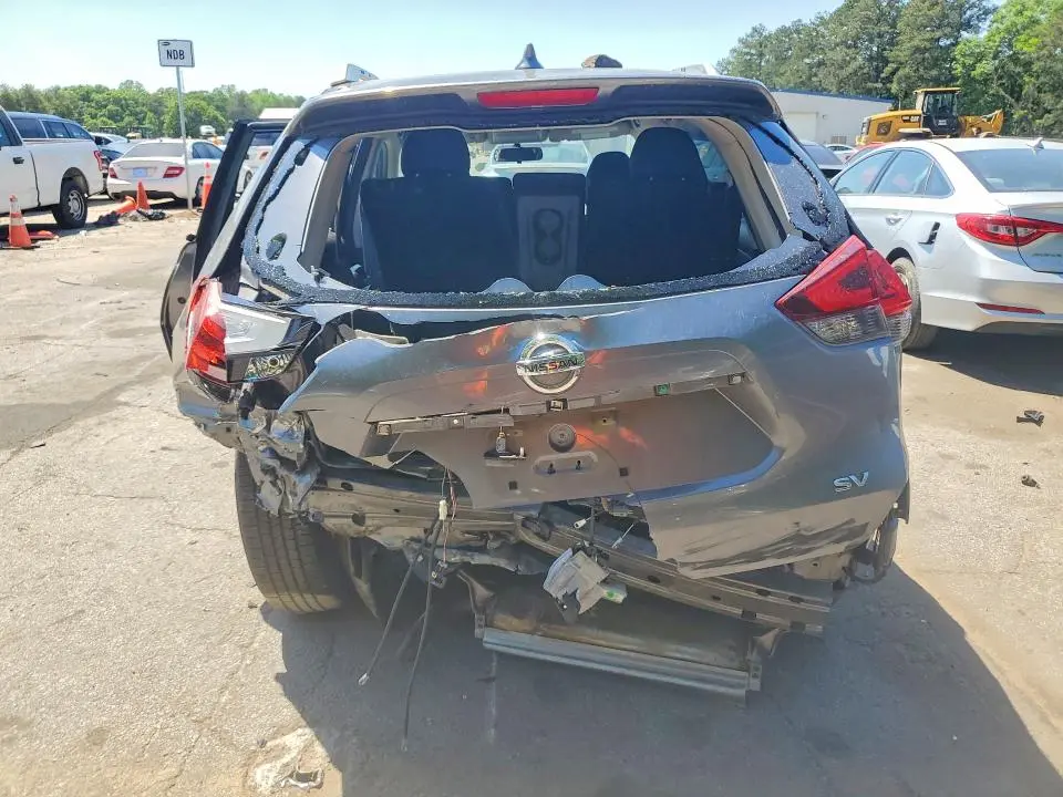 2018 NISSAN ROGUE SV  