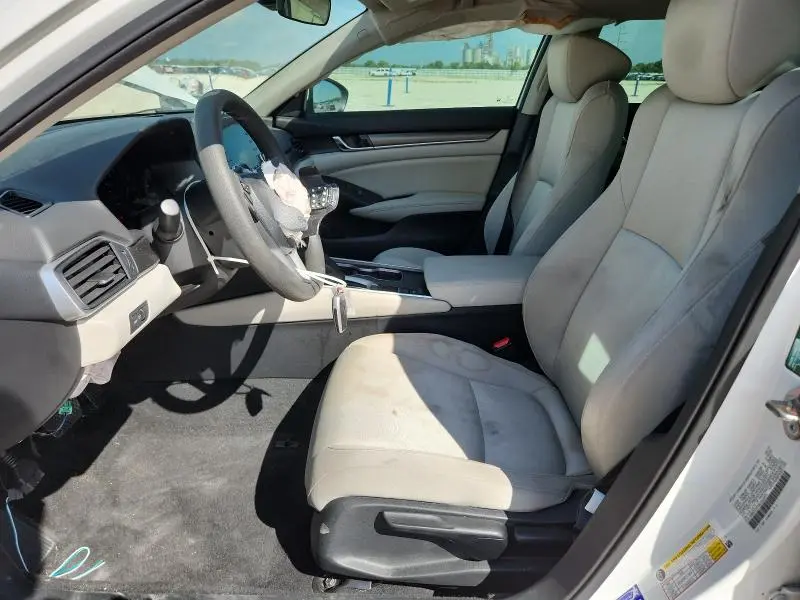 2020 HONDA ACCORD LX  