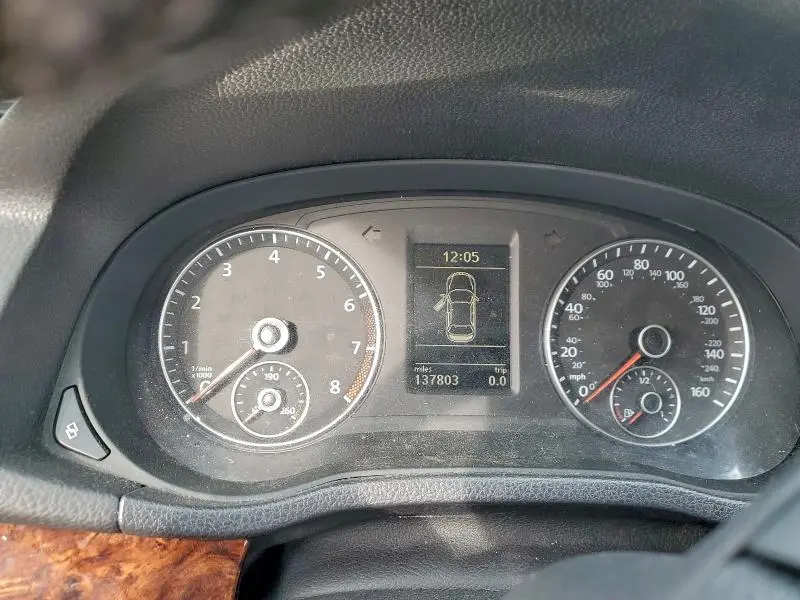 2012 VOLKSWAGEN PASSAT SEL  