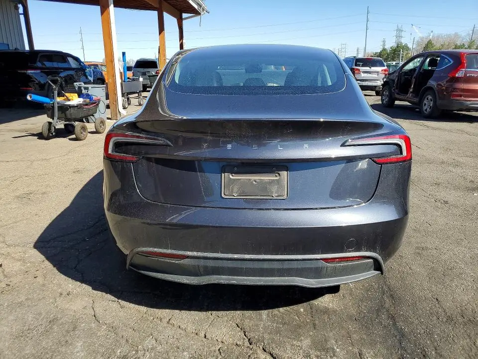2024 TESLA MODEL 3   