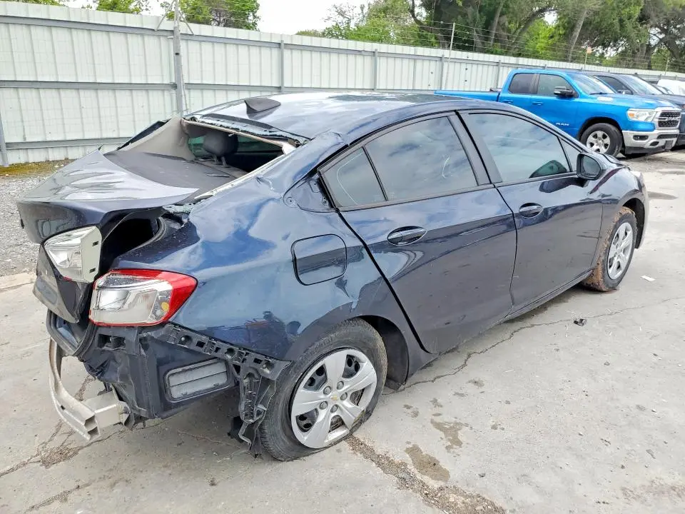 2016 CHEVROLET CRUZE LS  